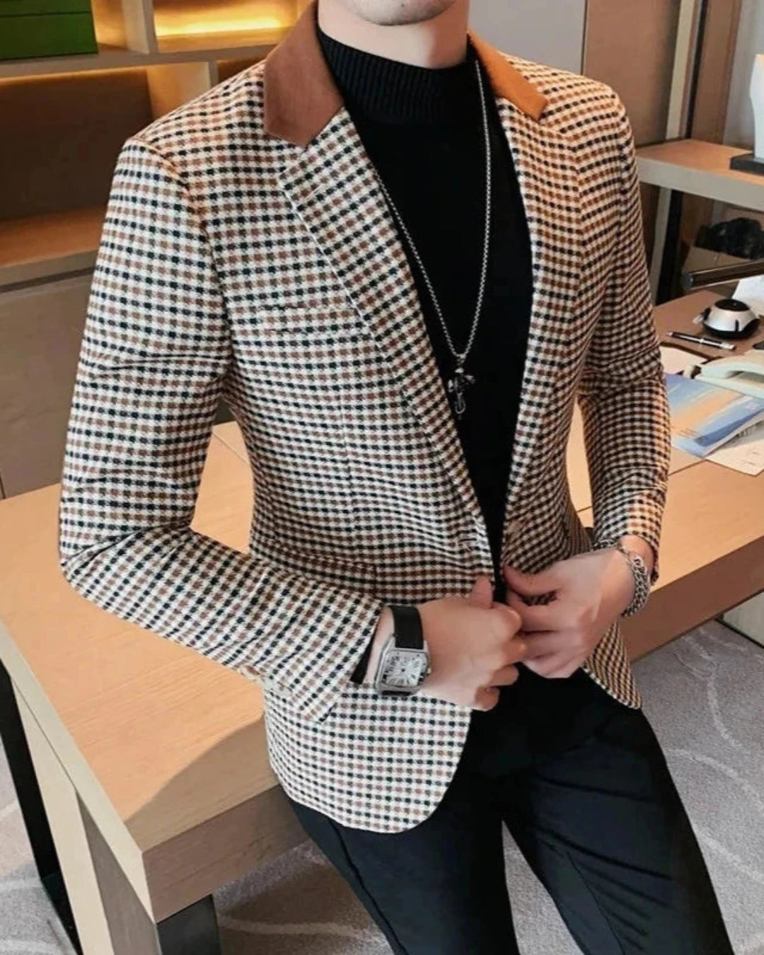 Blazer Élio homme, noir, pour un look sophistiqué avec simple boutonnage.