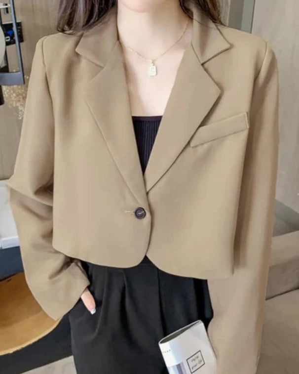 Blazer Sidonie kaki femme, coupe régulière chic et moderne.