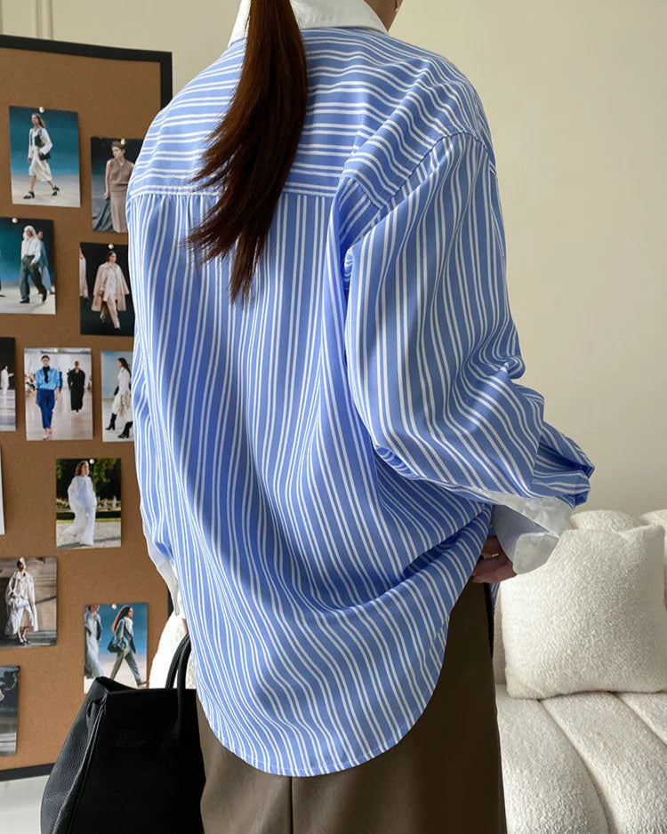 Chemise Blanche femme, bleu, col rabattu, style sobre et raffiné pour femme chic.
