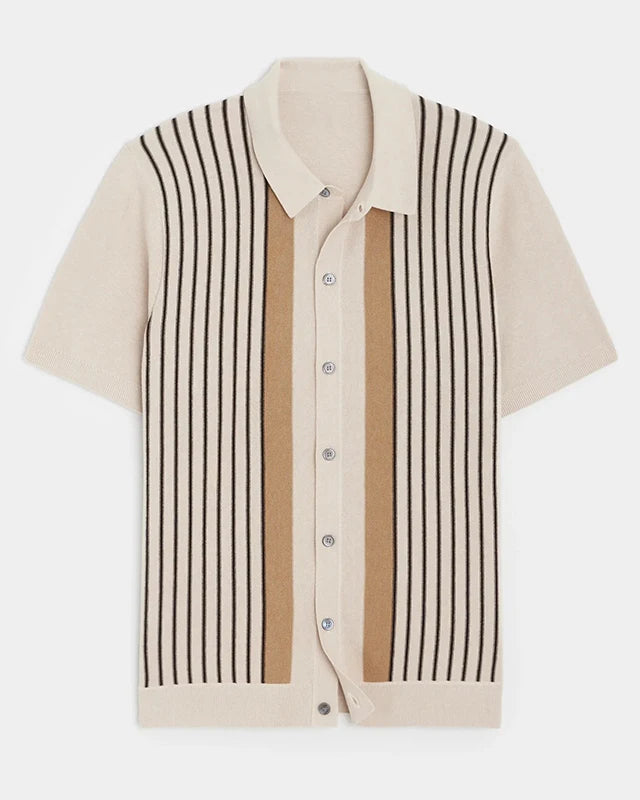 Chemise abricot pour homme, respirante et confortable pour l’été.