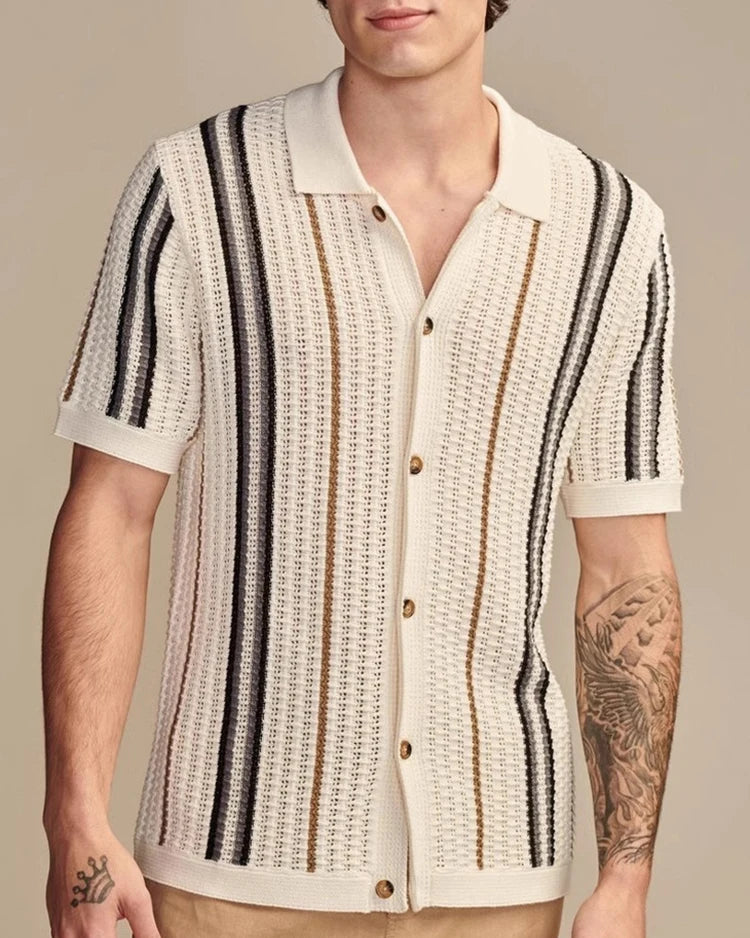 Chemise en viscose beige homme, idéale pour le printemps et l'été.