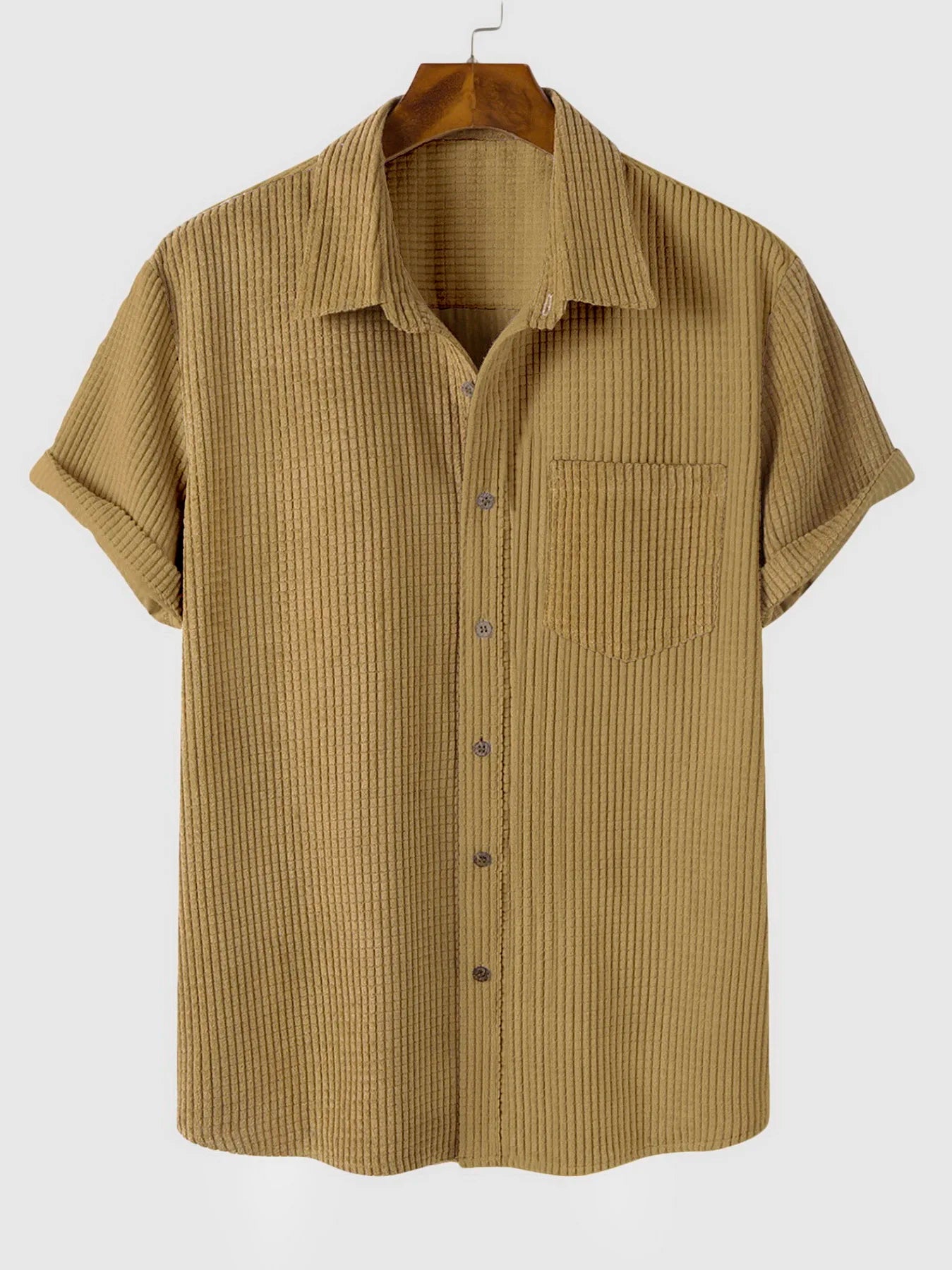 Chemise Léopold marron, manches courtes, chemise décontractée chic.