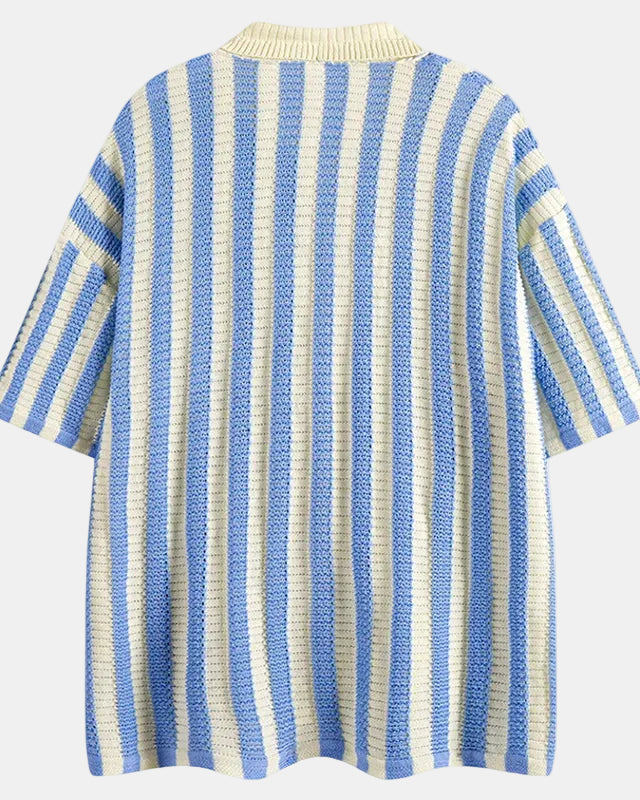 Chemise bleu clair en polyester tricoté, ouverture complète, style Old Money.