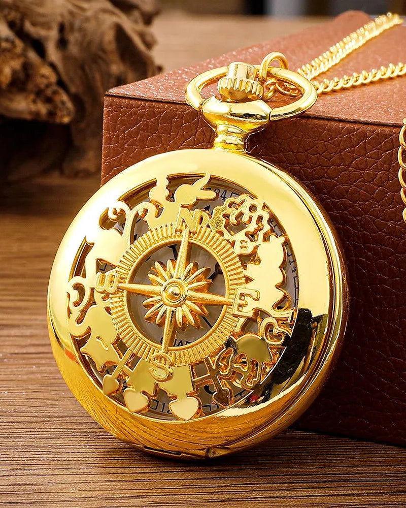Montre Séraphin dorée, accessoire chic et antique avec mouvement quartz précis.