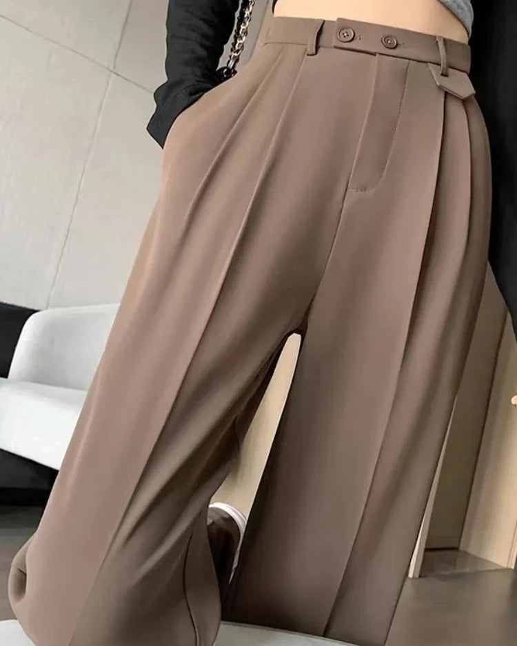 Pantalon Zélie femme, coupe large, braguette zippée, confectionné en mousseline de soie.