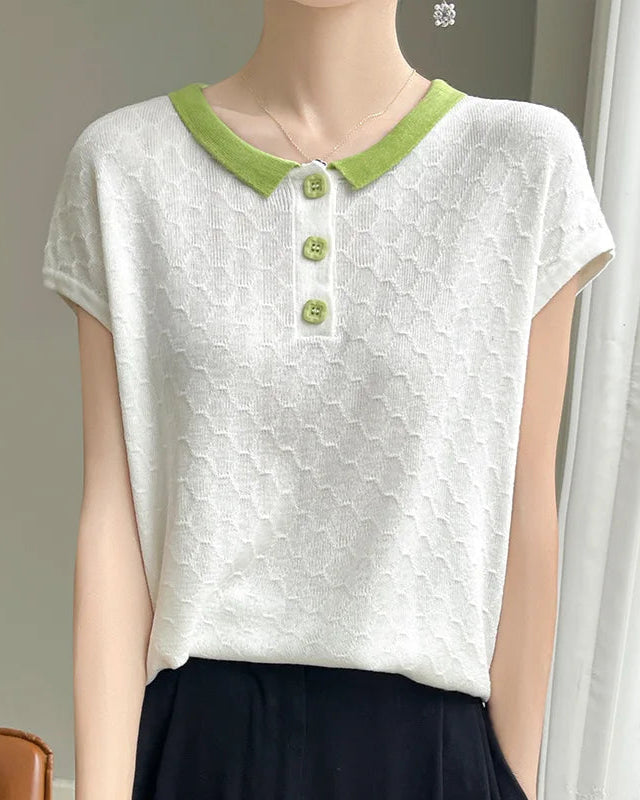 Polo Rosalie femme blanc, élégant avec col rabattu et coupe intemporelle.