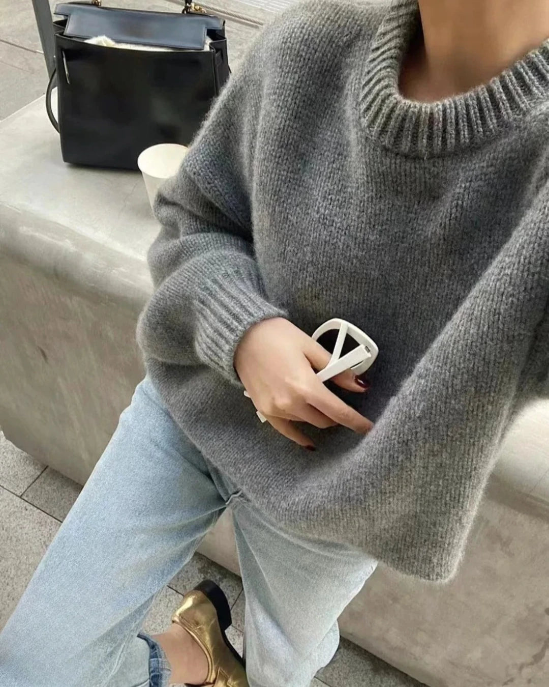 Pull Bella gris femme en cachemire, élégant et doux.