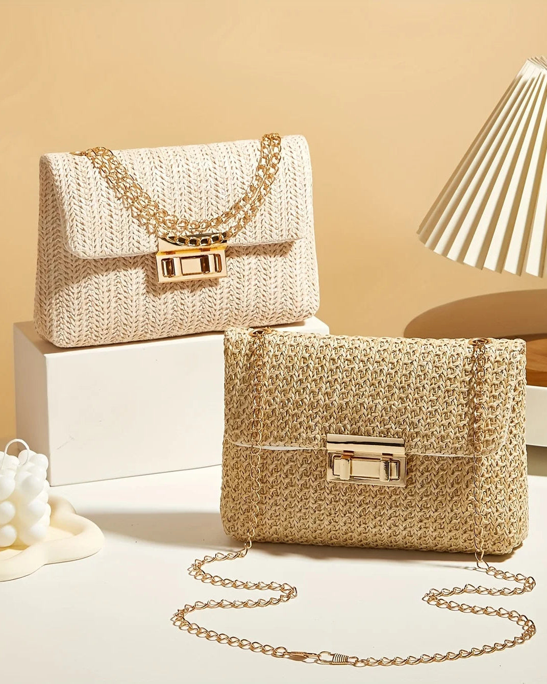Sac Manon beige femme, sac tissé élégant style Old Money avec bandoulière raffinée.