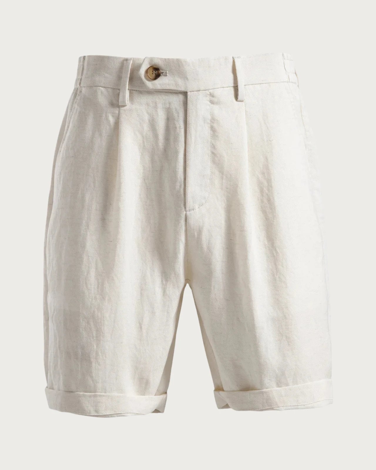 Short Adam homme beige clair, élégance naturelle et style Old Money pour une tenue estivale chic.
