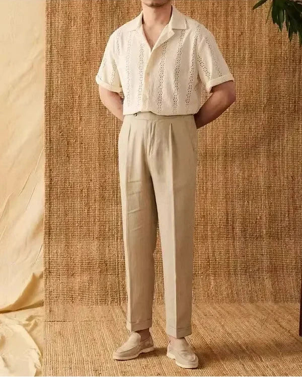 Chemise Basile blanc cassé homme, manches courtes, ouverture complète.